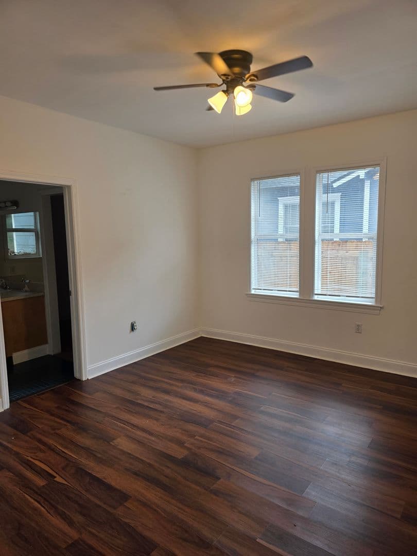 Jacksonville House: 2675 Ernest St