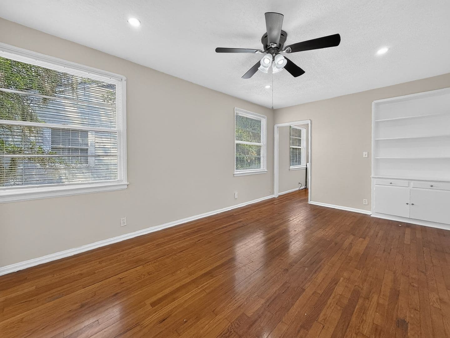 Jacksonville Apartment: 1545-1547  Flagler Avenue