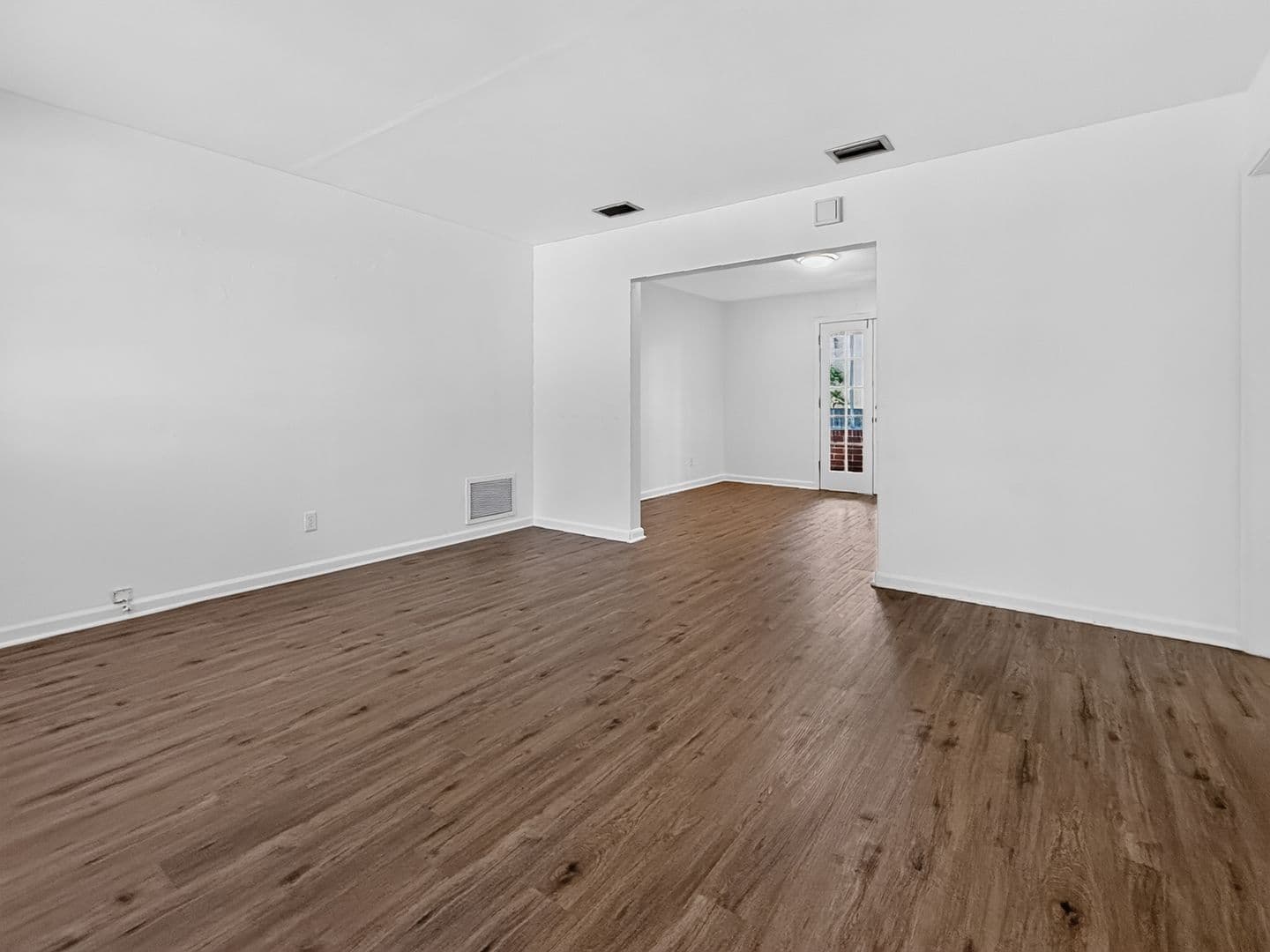 Jacksonville House: 2626 Oak Summit Drive