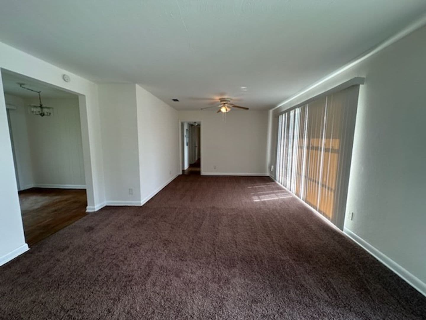 Jacksonville House: 3427 Rogero Road