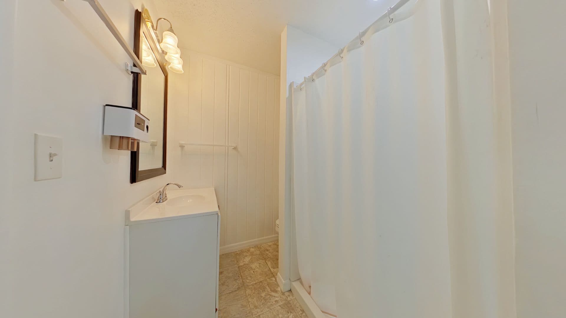 Jacksonville Apartment: 1558 Landon Ave