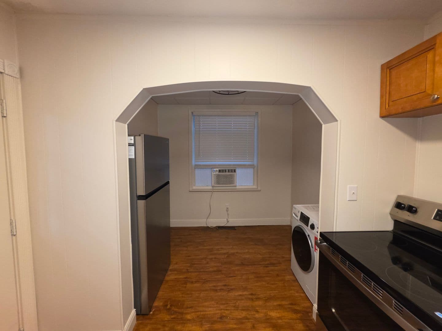 Deland Apartment: 202 Luella Ct