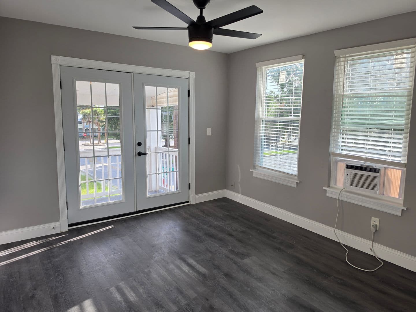 Deland Apartment: 202 Luella Ct