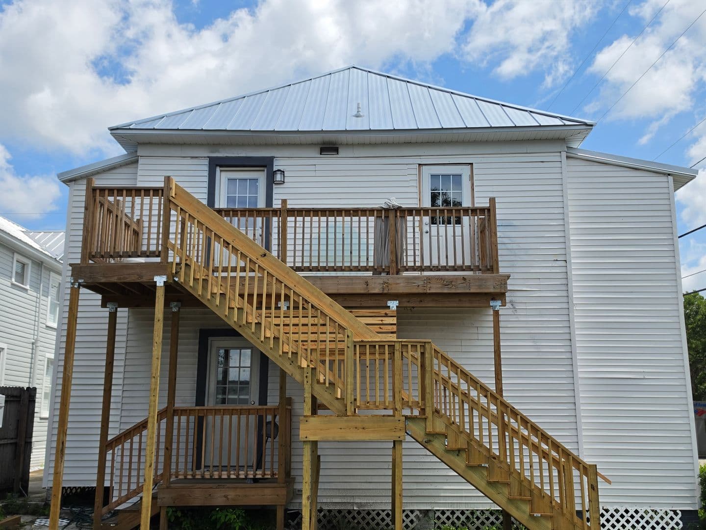 Deland Apartment: 202 Luella Ct
