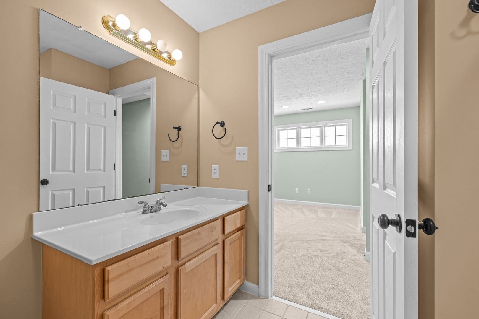 Morehead City House: 212 Carefree Lane