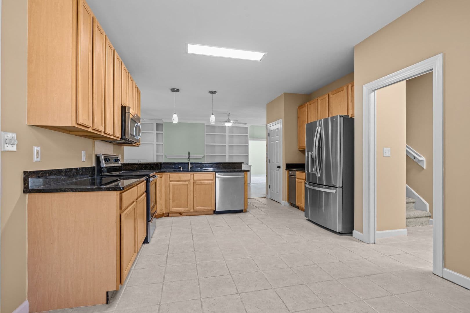 Morehead City House: 212 Carefree Lane