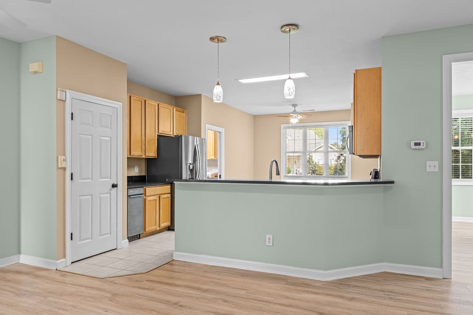 Morehead City House: 212 Carefree Lane