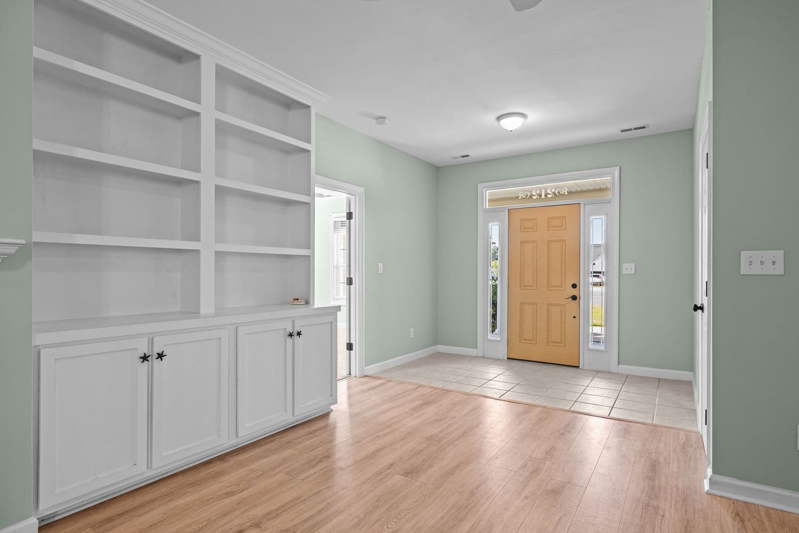 Morehead City House: 212 Carefree Lane