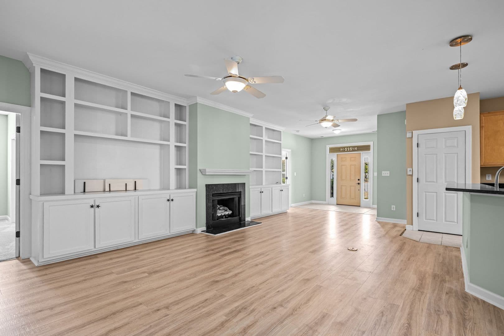 Morehead City House: 212 Carefree Lane