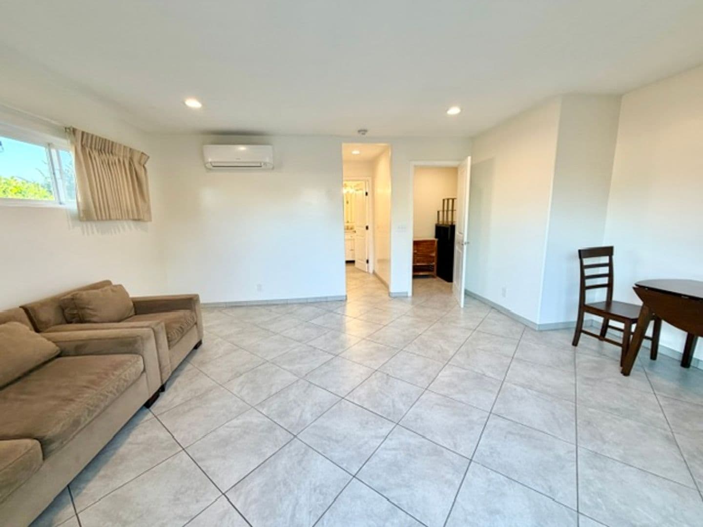 Goleta House: 448 Pitzer Ct.
