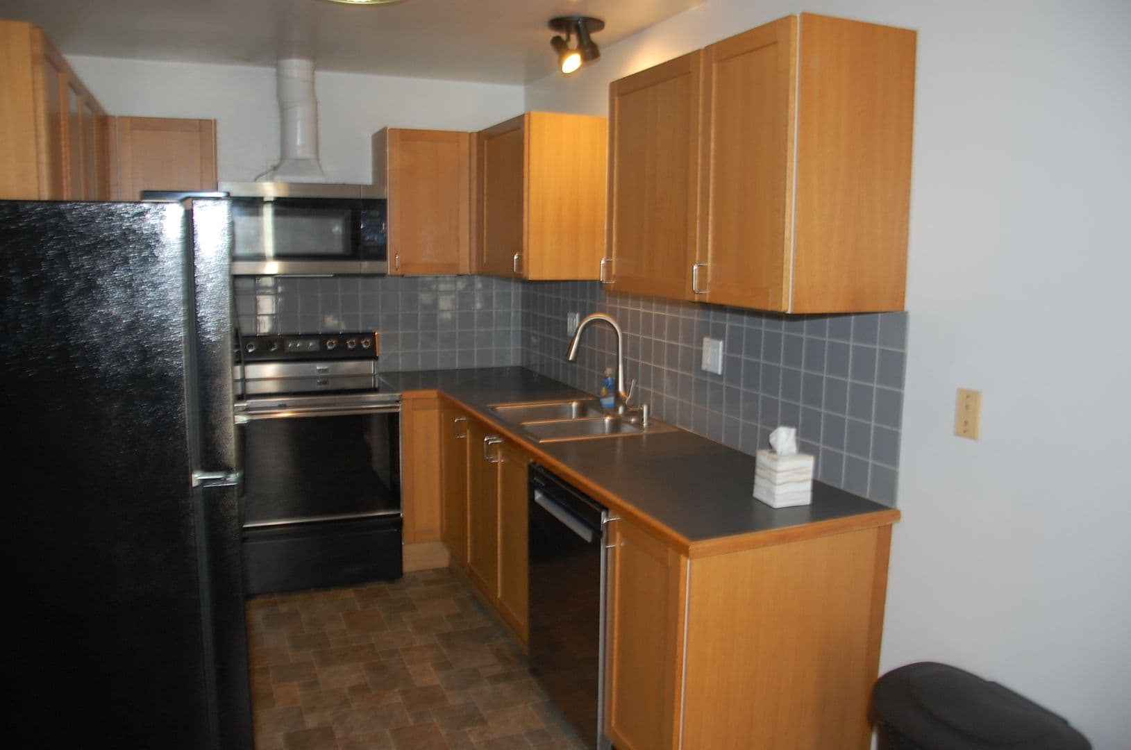 Goleta Condo: 5516 Armitos #70