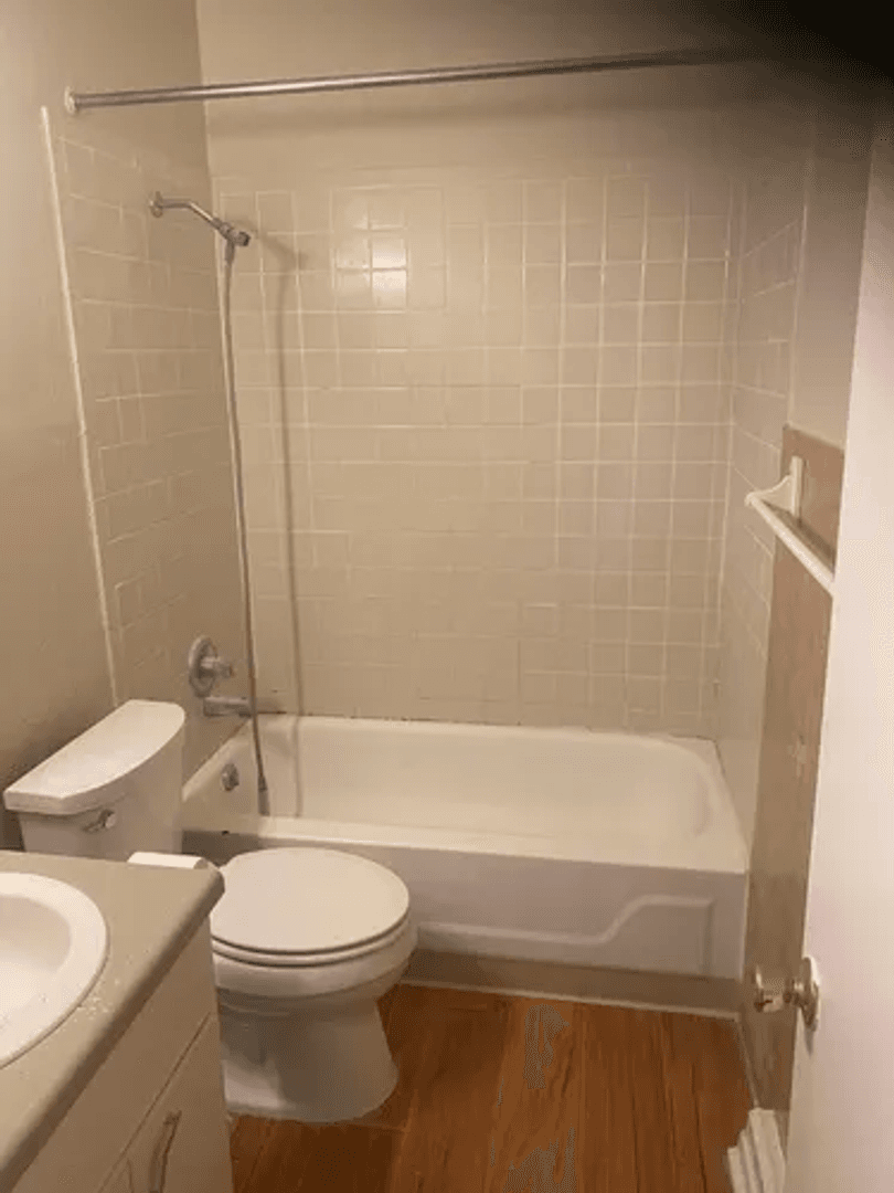 Broomfield Multiplex: 285-352 Laurel St