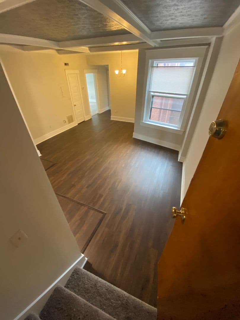 Louisville Apartment: 431 Kensington Ct