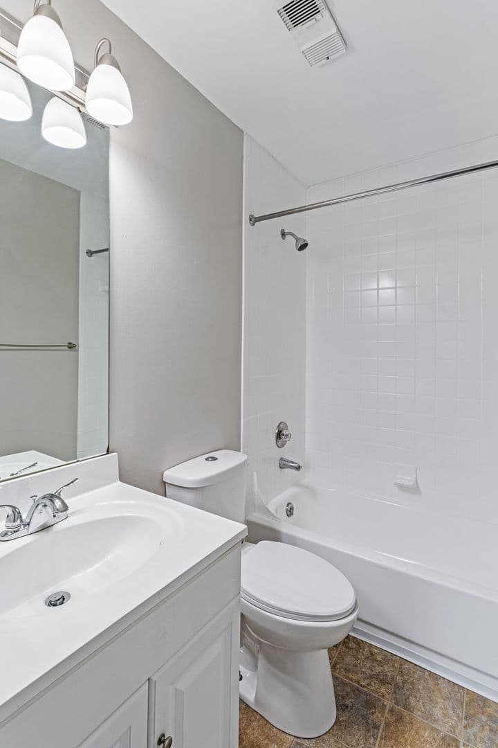Louisville Apartment: 1509 S 6th St