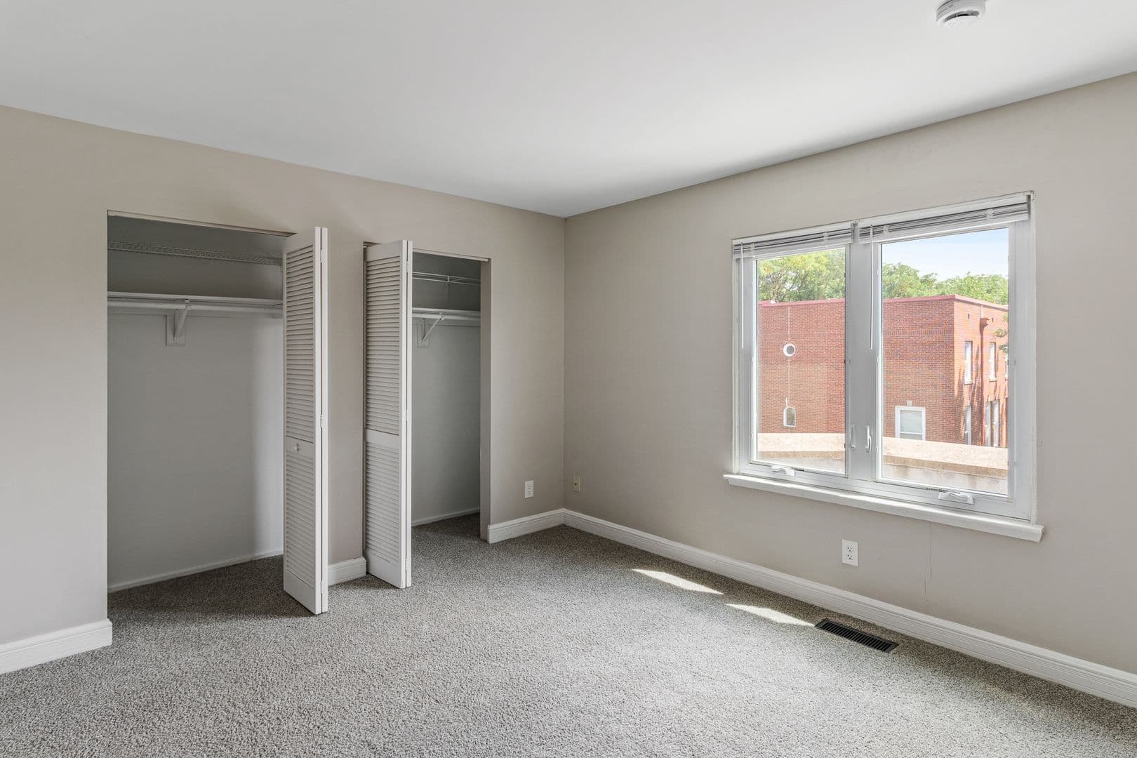 Louisville Apartment: 1509 S 6th St