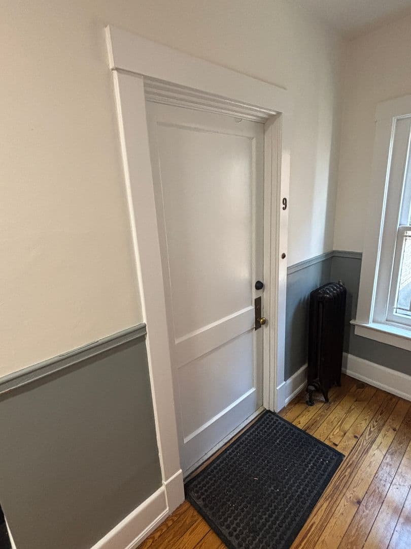 Louisville Apartment: 410 W Ormsby