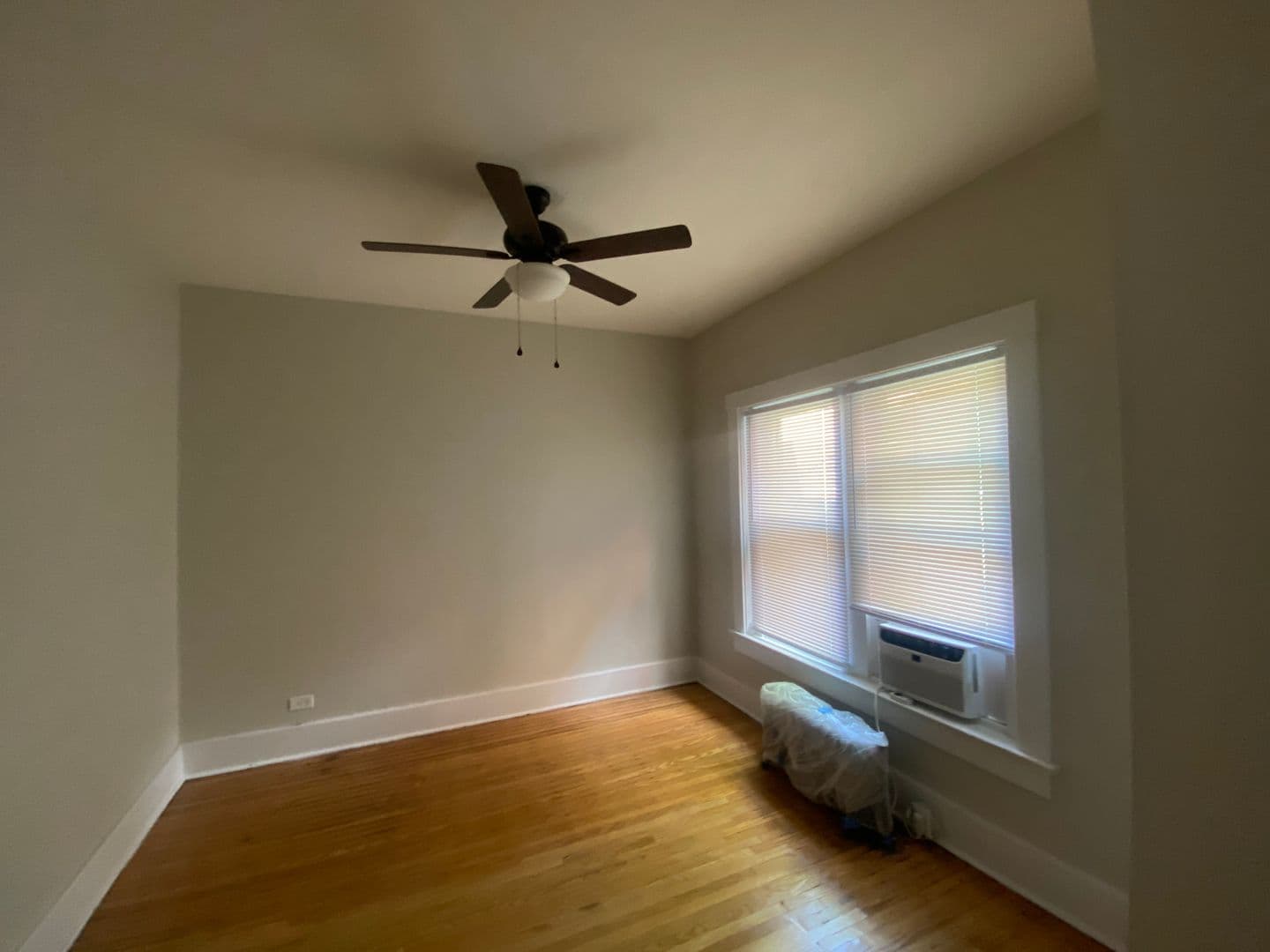 Louisville Apartment: 410 W Ormsby