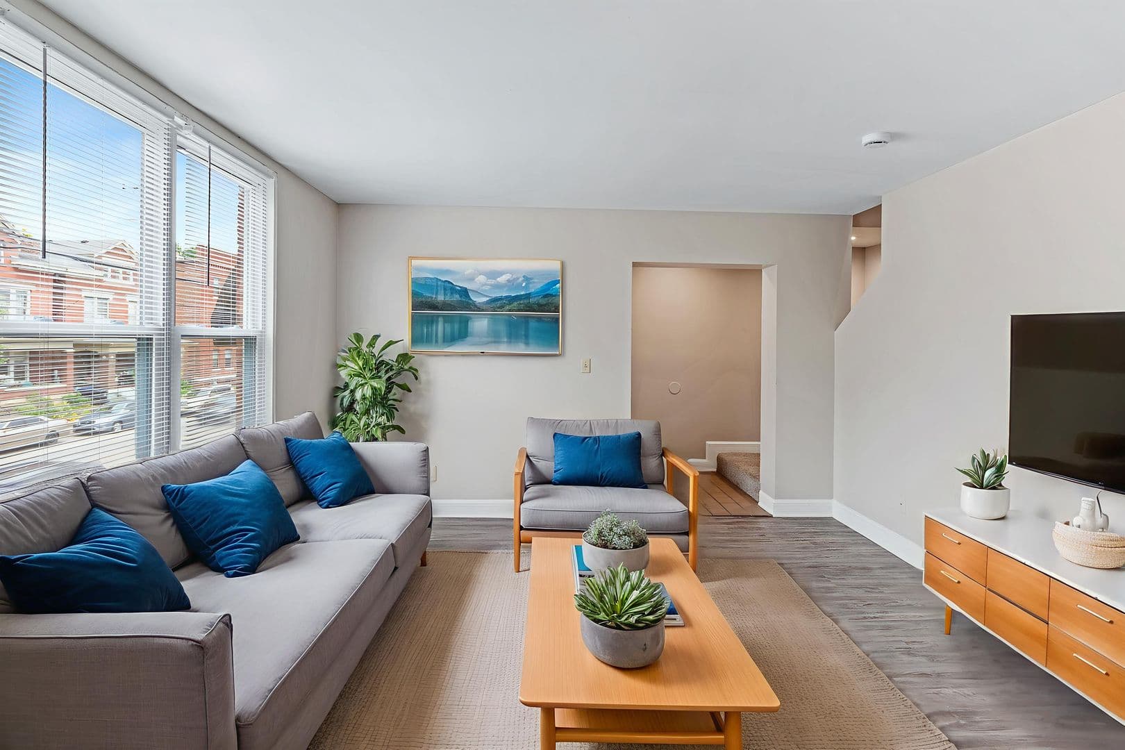 Louisville Apartment: 1509 S 6th St