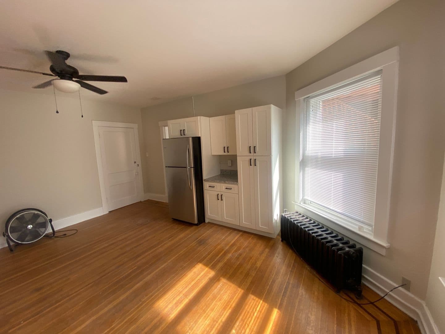 Louisville Apartment: 410 W Ormsby
