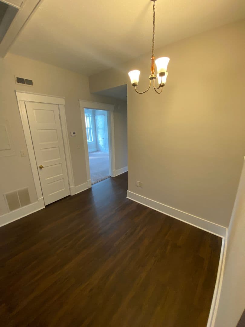 Louisville Apartment: 431 Kensington Ct