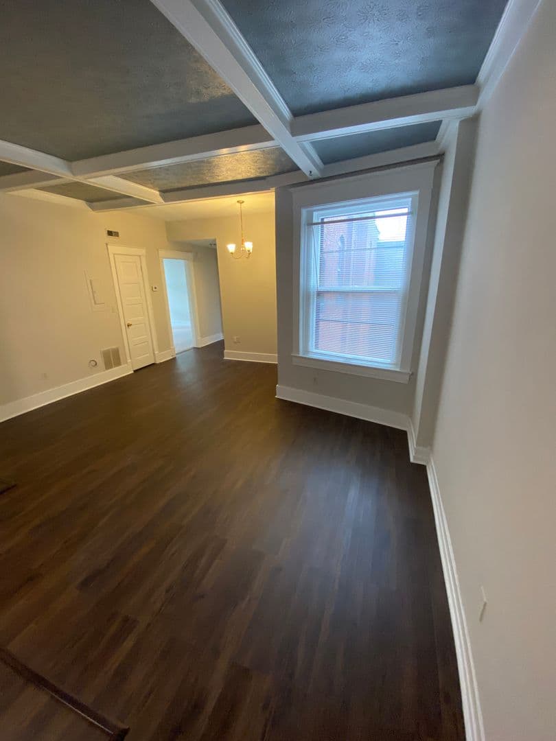 Louisville Apartment: 431 Kensington Ct