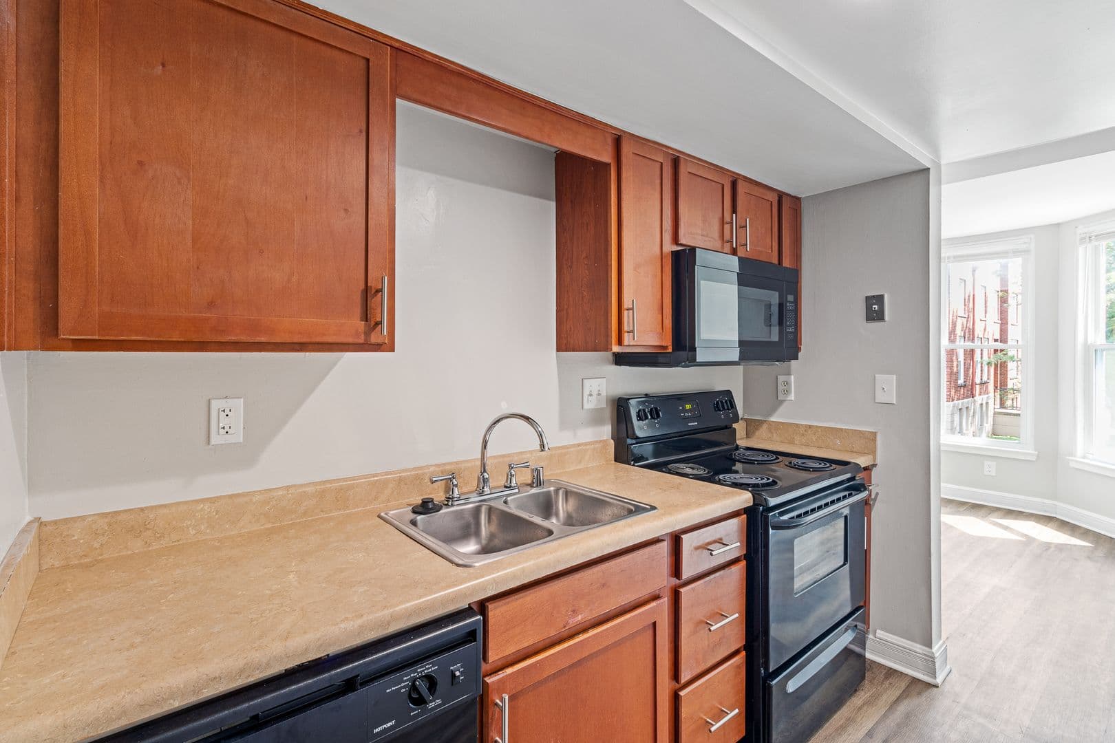 Louisville Apartment: 1509 S 6th St