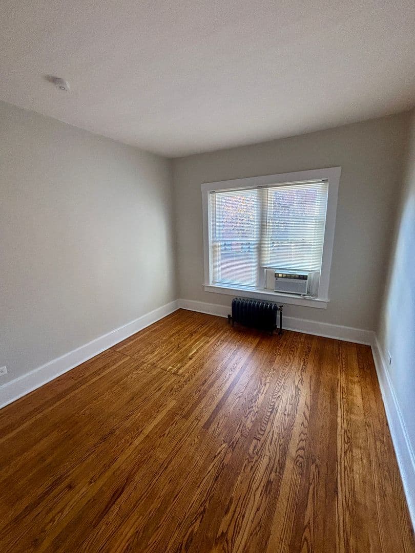 Louisville Apartment: 410 W Ormsby