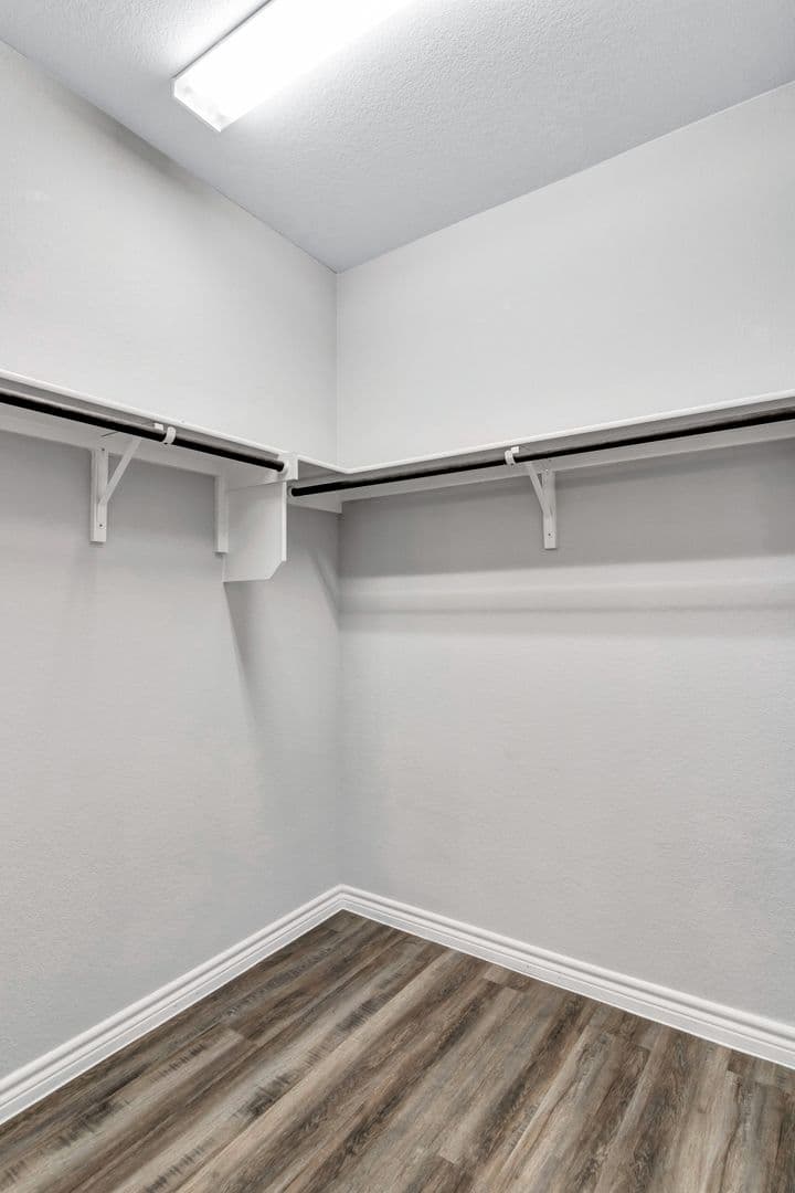 Leander House: 216 Syrah Court