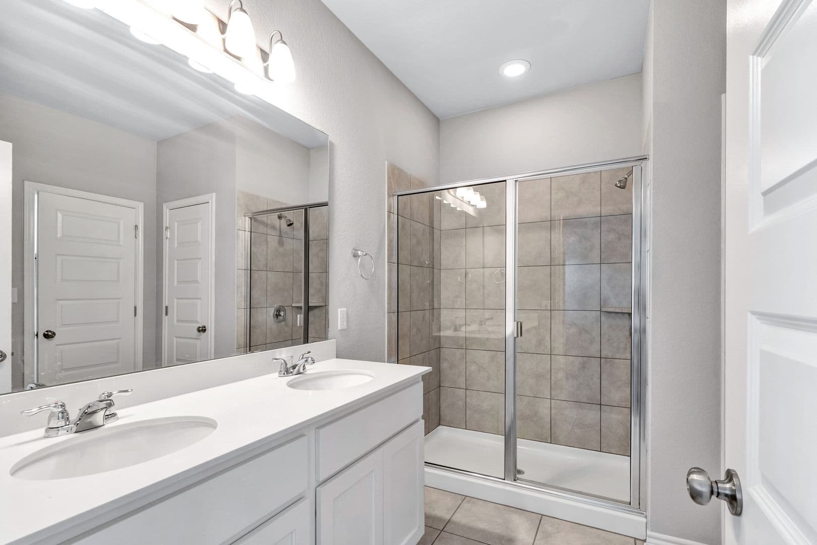 Leander House: 216 Syrah Court