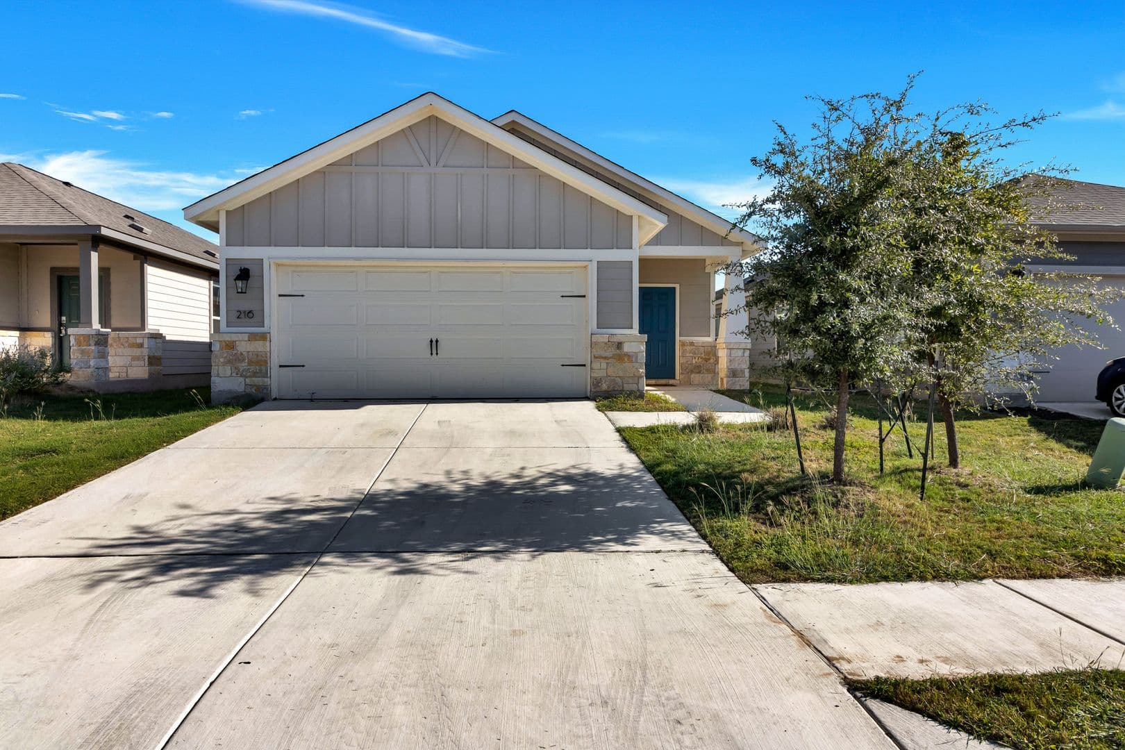Leander House: 216 Syrah Court