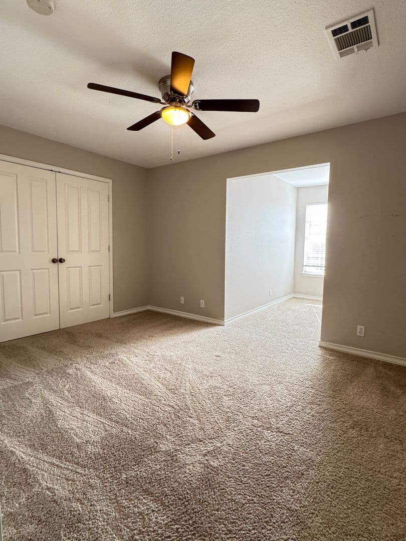 Jarrell Townhome: 126 Sandstone Drive