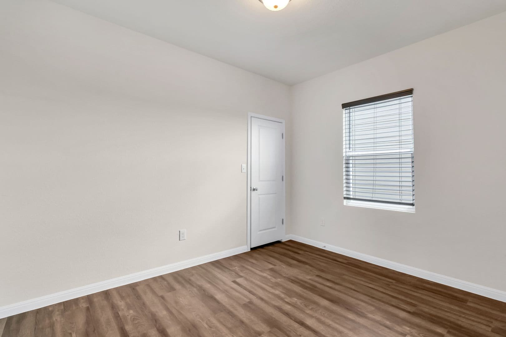 Jarrell House: 360 Bell Rings Dr