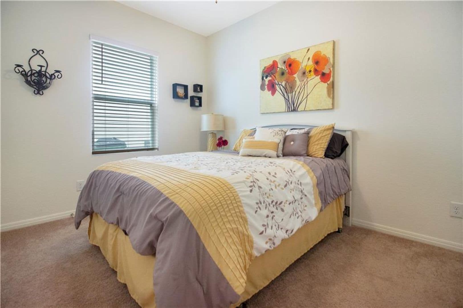 Jarrell House: 336 Flower Smith Ln