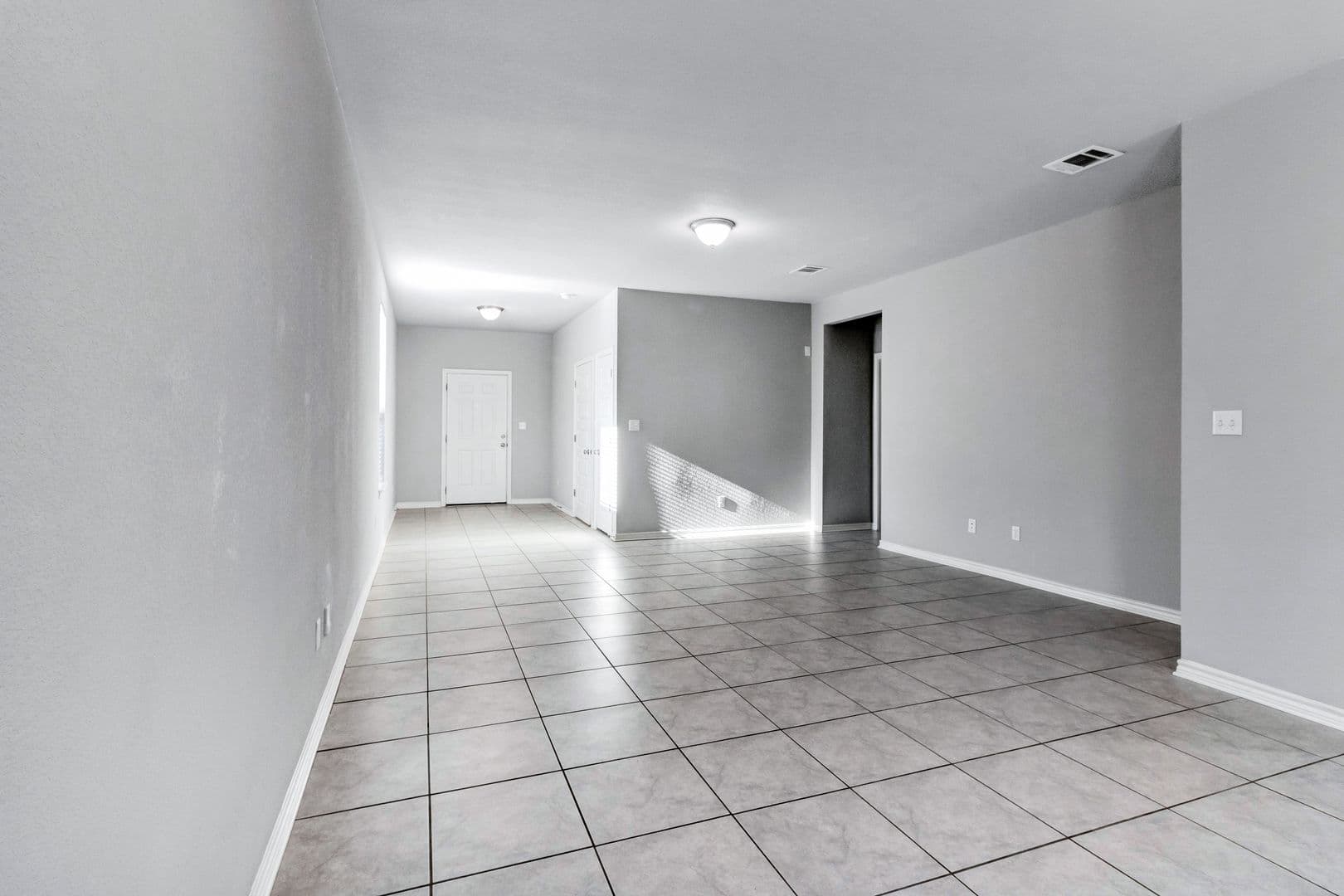 Leander House: 216 Syrah Court
