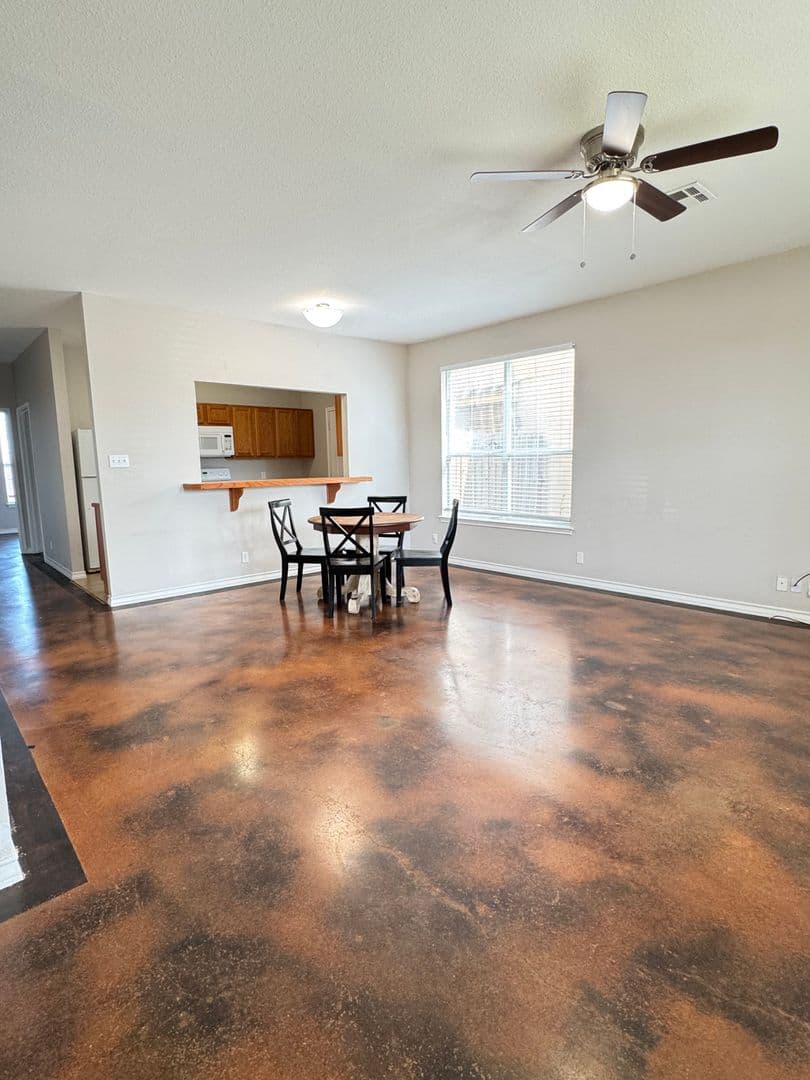 Jarrell Townhome: 126 Sandstone Drive