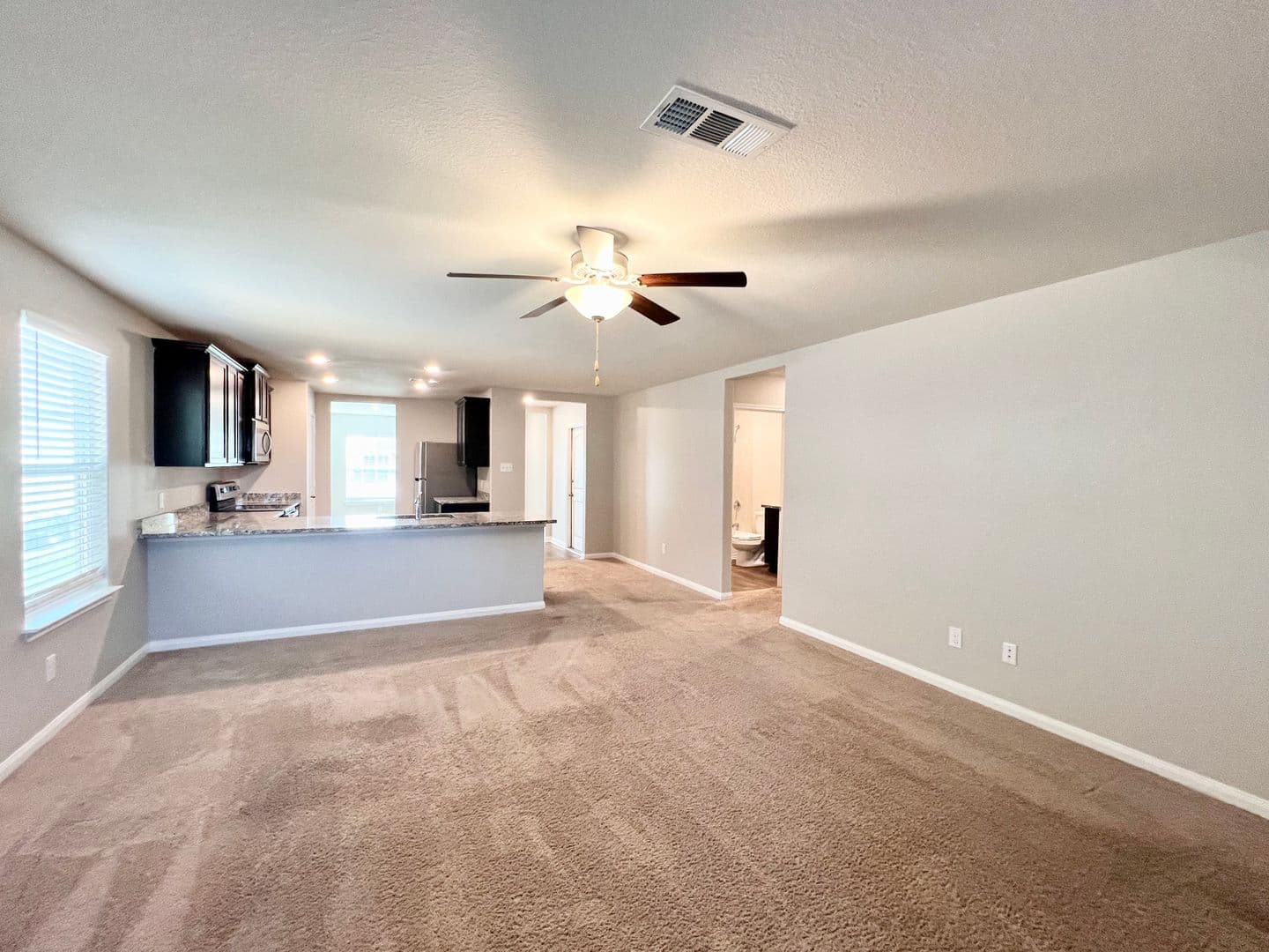 Jarrell House: 1033 Riverdale Cv
