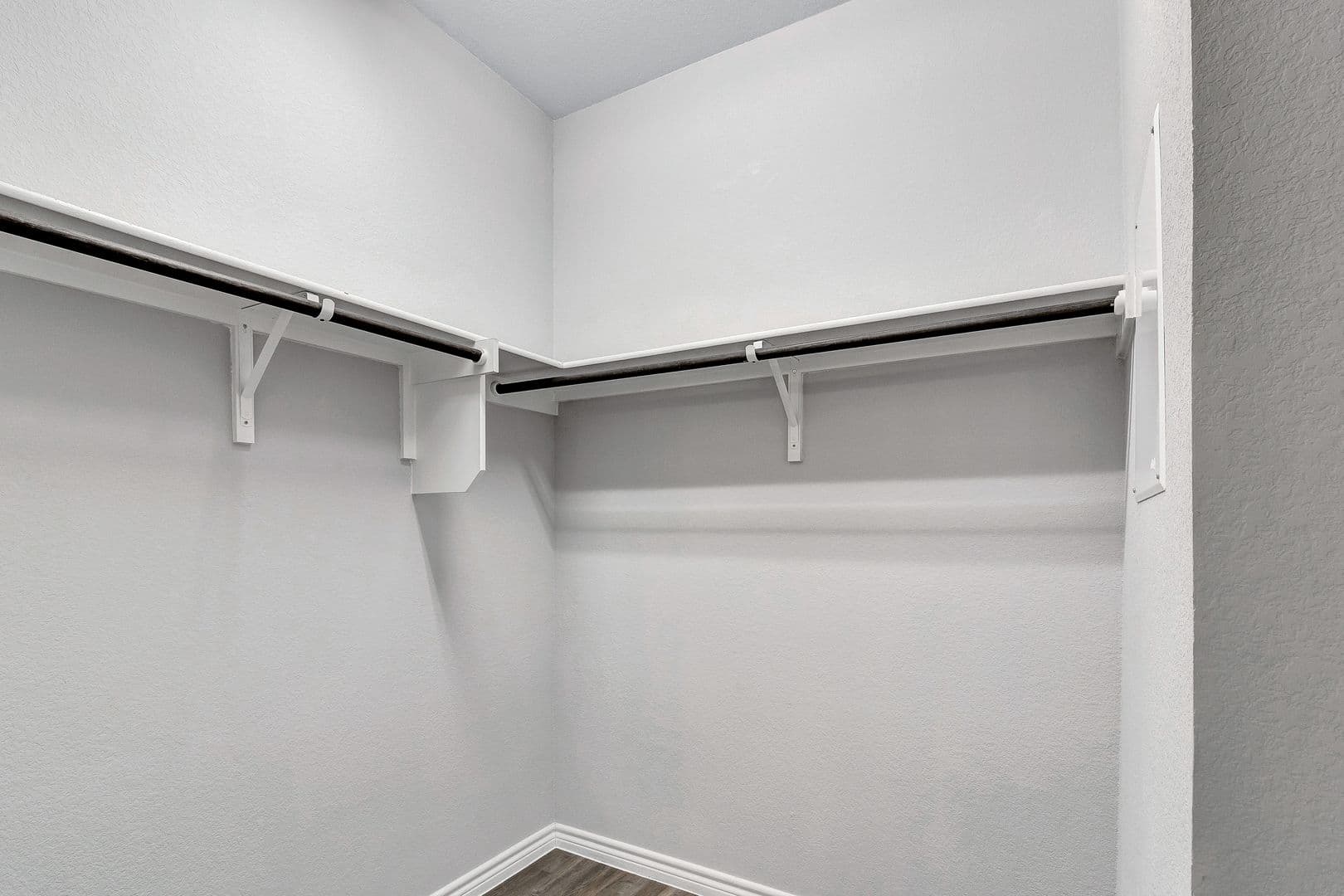 Leander House: 216 Syrah Court