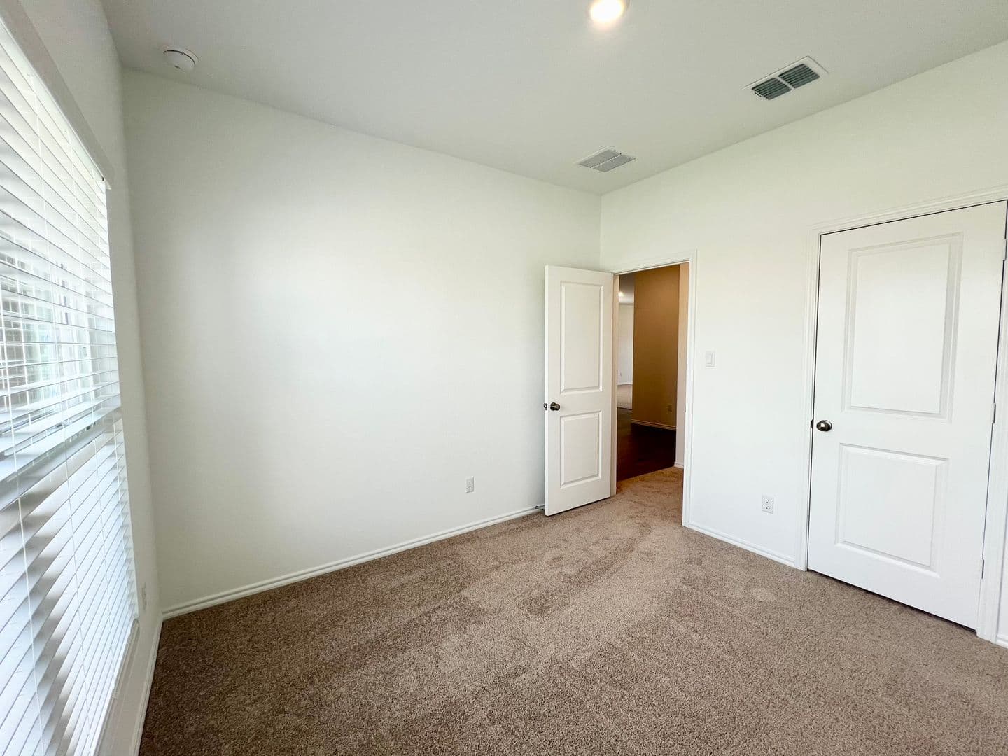 Jarrell House: 104 The Bad Way