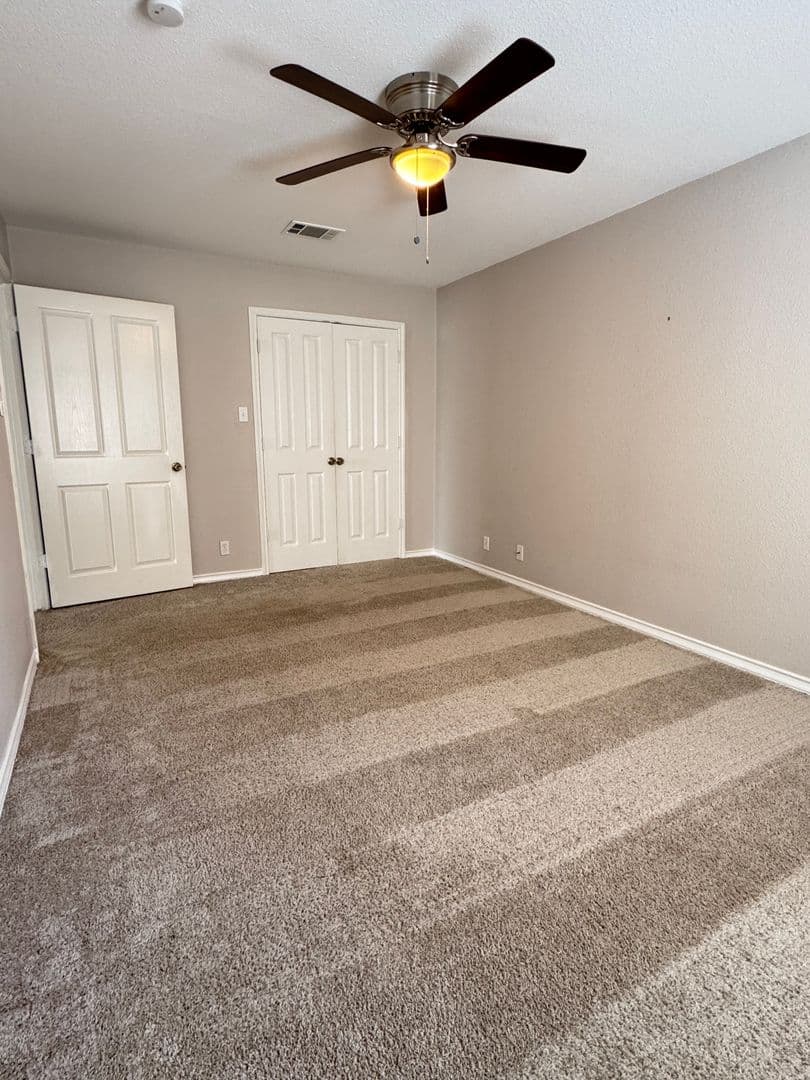 Jarrell Townhome: 126 Sandstone Drive