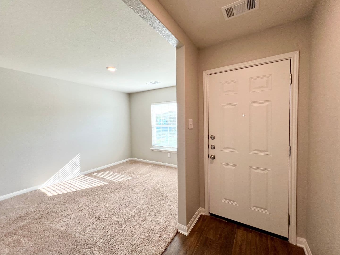 Jarrell House: 1033 Riverdale Cv