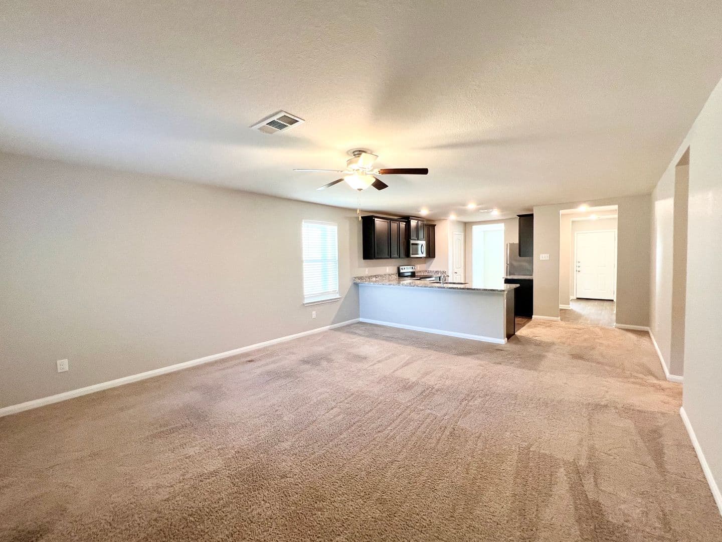 Jarrell House: 1033 Riverdale Cv