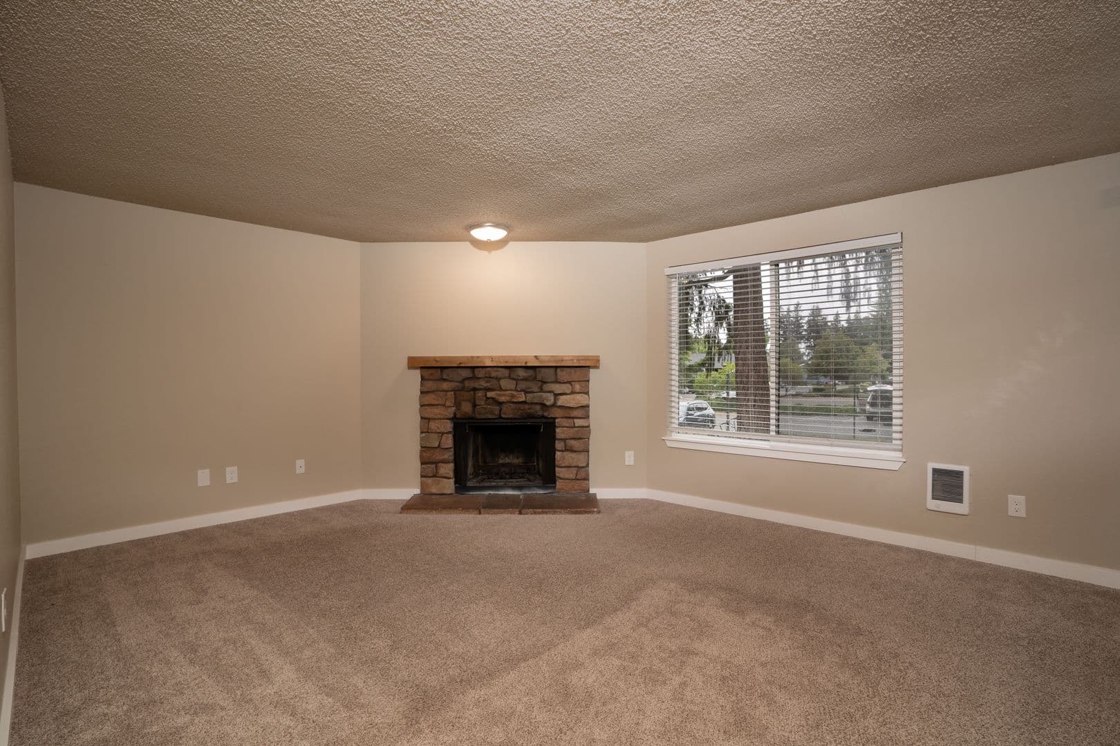 Tacoma Apartment: 1801 S Woodland Glen Drive