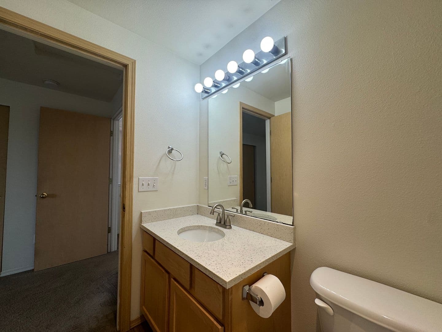 Milton House: 610 11th Ave