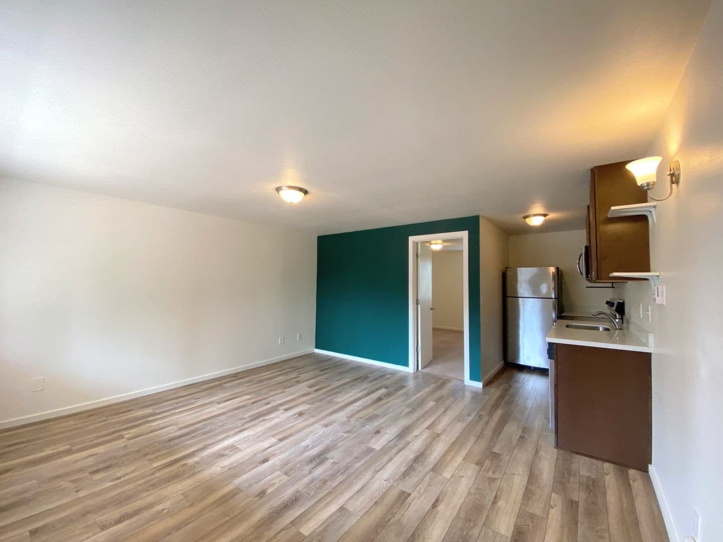 Tacoma Apartment: 3015 North Highland Street