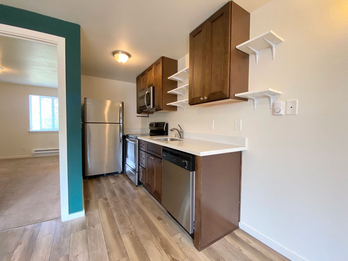 Tacoma Apartment: 3015 North Highland Street