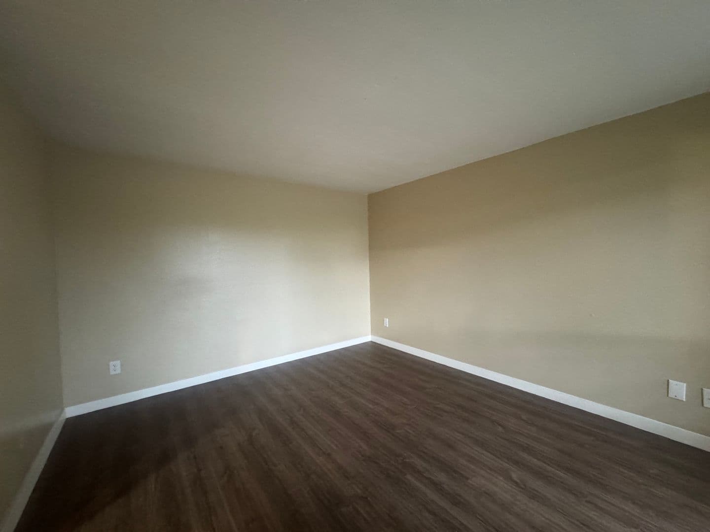 Lakewood Apartment: 5925 99th Street SW