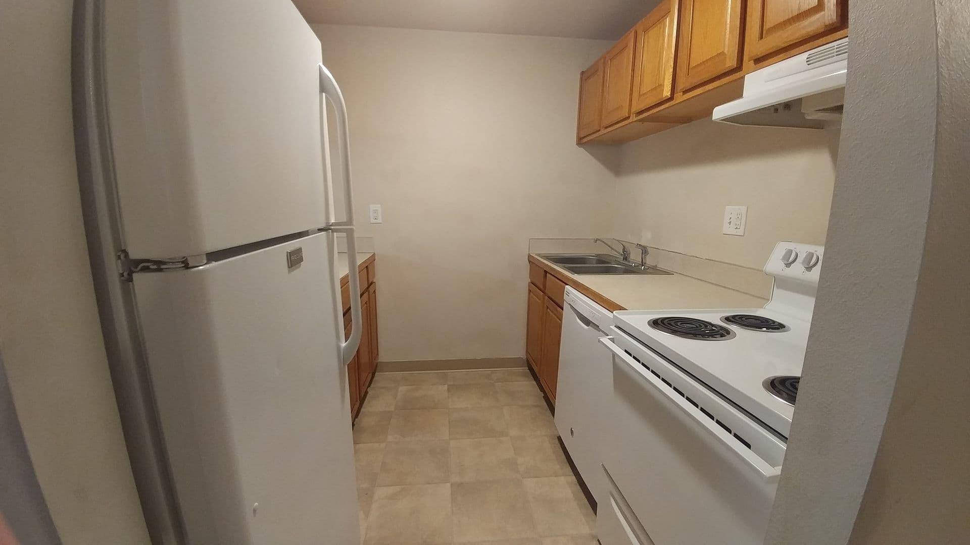 Lakewood Apartment: 12502 Addison Street SW
