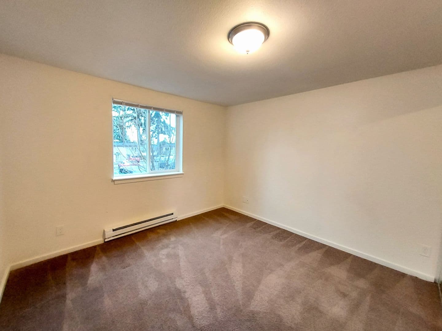 Tacoma Apartment: 3015 North Highland Street