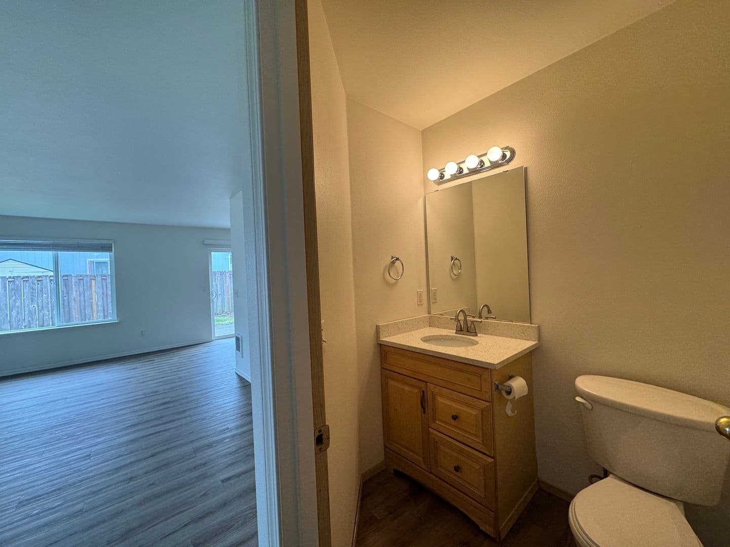 Milton House: 610 11th Ave