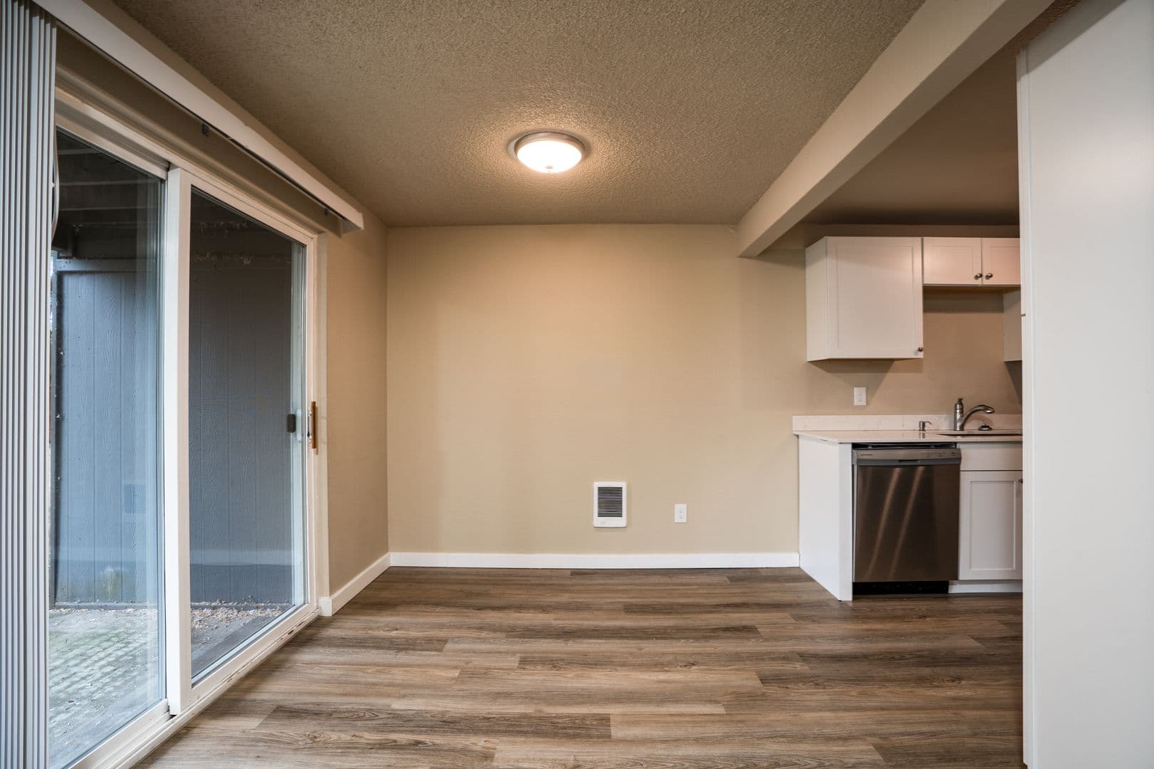 Tacoma Apartment: 1801 S Woodland Glen Drive